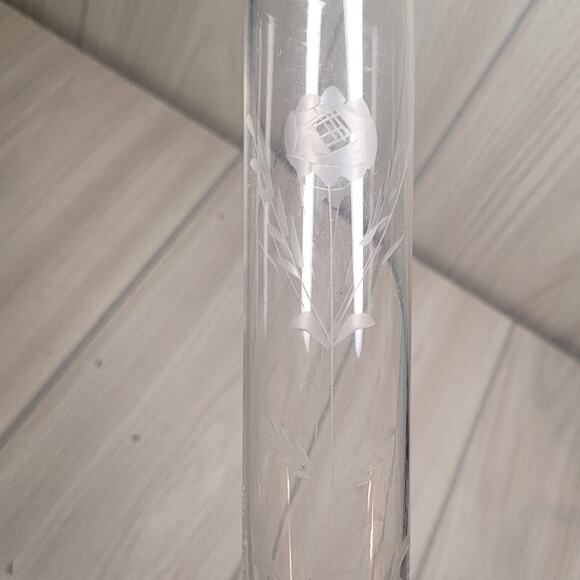 Vtg Floral Etched Glass Bud Vase Hand Blown Single Stem Flower Special Occasion - Picture 4 of 7